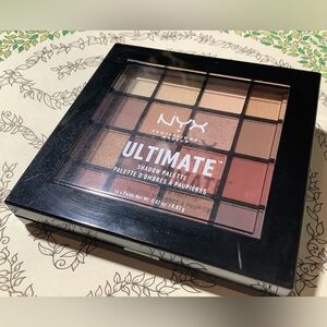 NYX Ultimate Eyeshadow Palette — Warm Neutrals